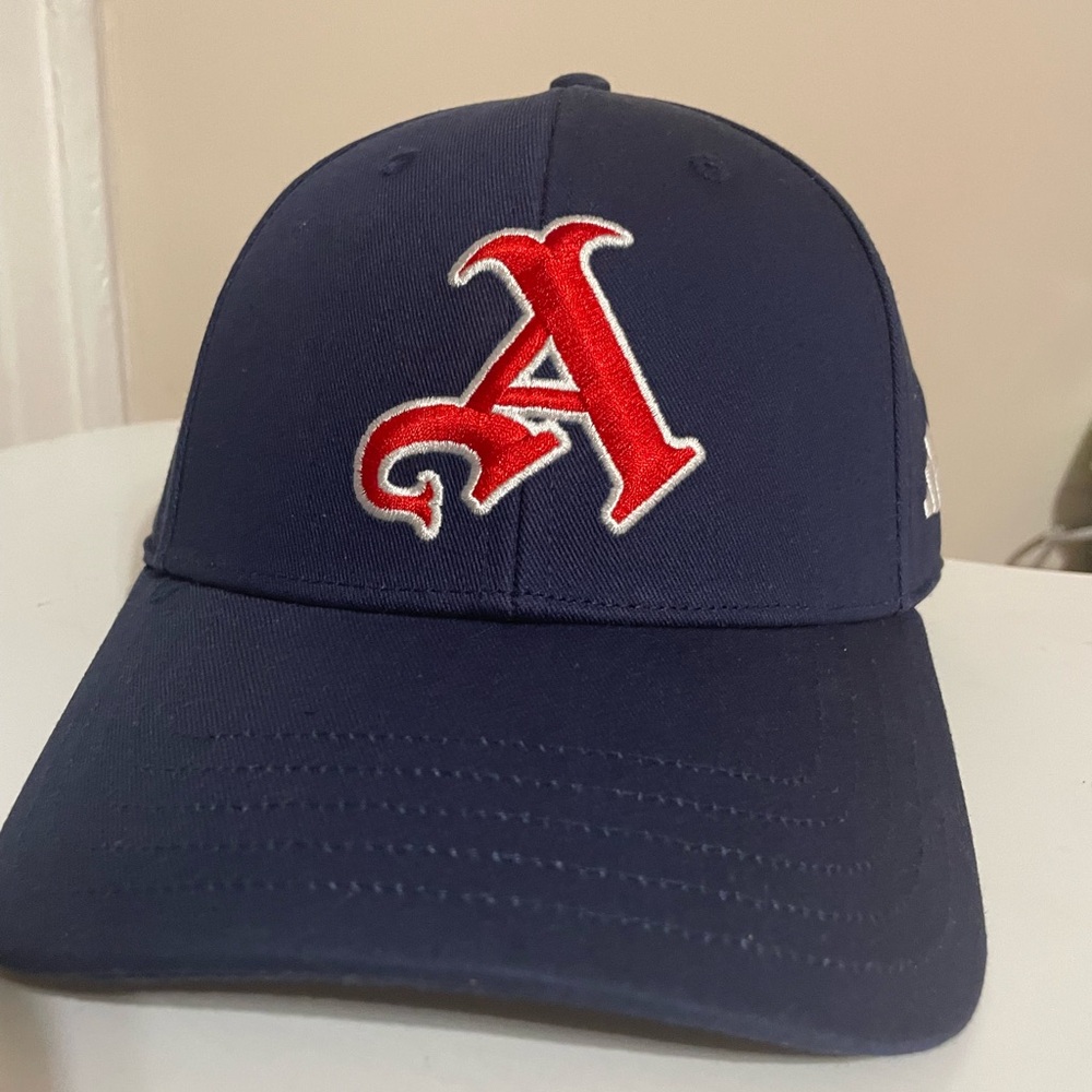 Arsenal Adidas Navy Blue Baseball Cap with Red Logo